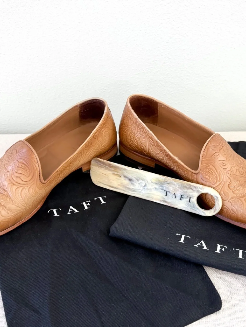 TAFT Mens Embossed Floral Leather Loafers Cognac Tan Handmade Spain EU 40.5